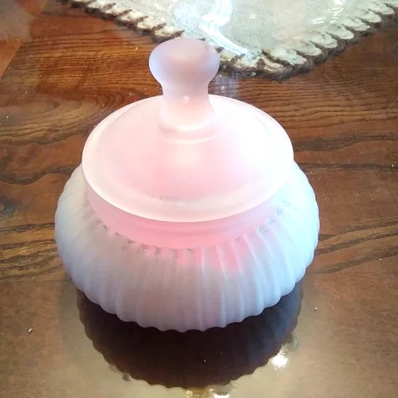 Vintage Soap Jar - Picture 1 of 4